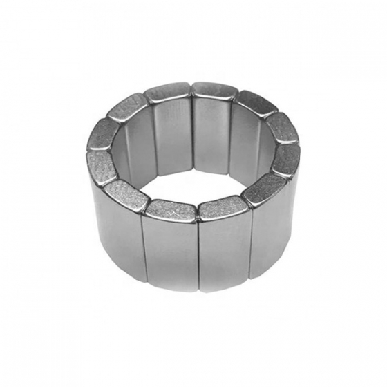 Arc Magnet